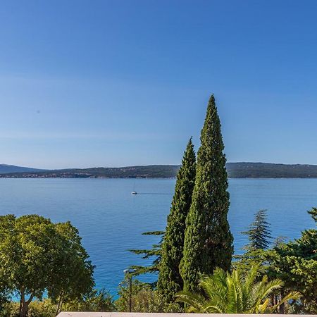 Apartmani Loki Dramalj Esterno foto