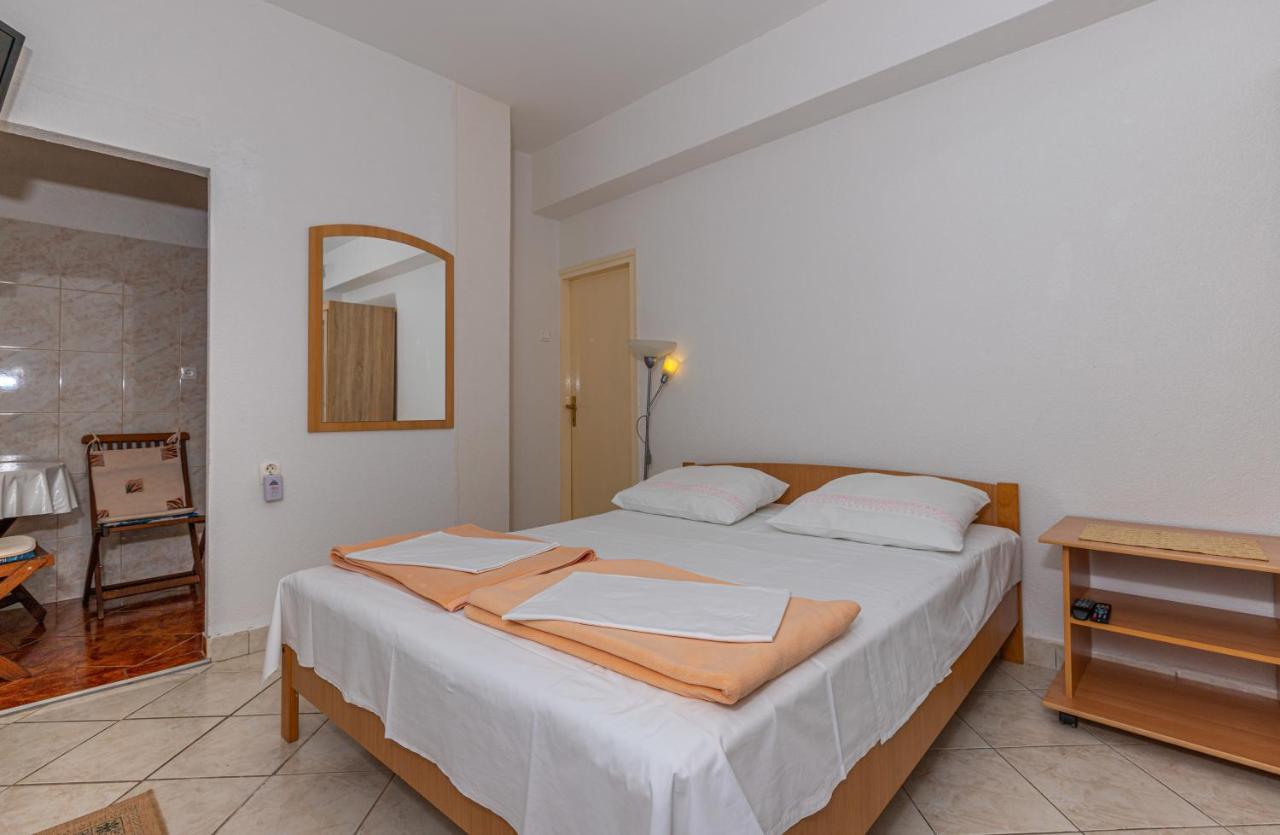 Apartmani Loki Dramalj Esterno foto