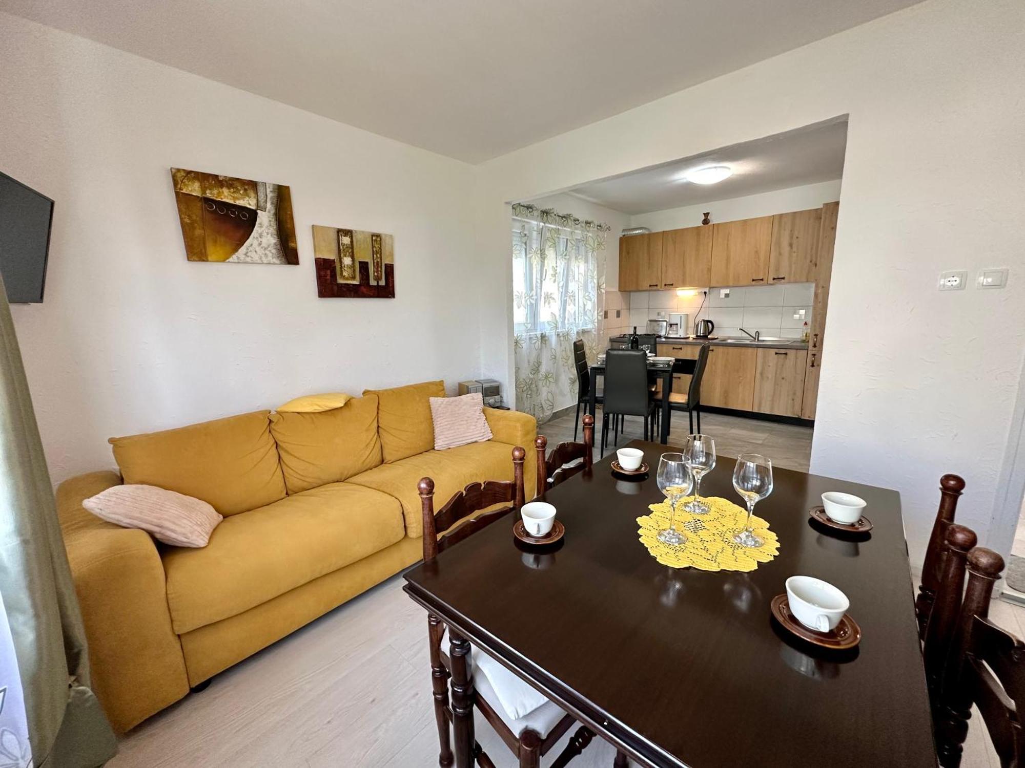 Apartmani Loki Dramalj Esterno foto