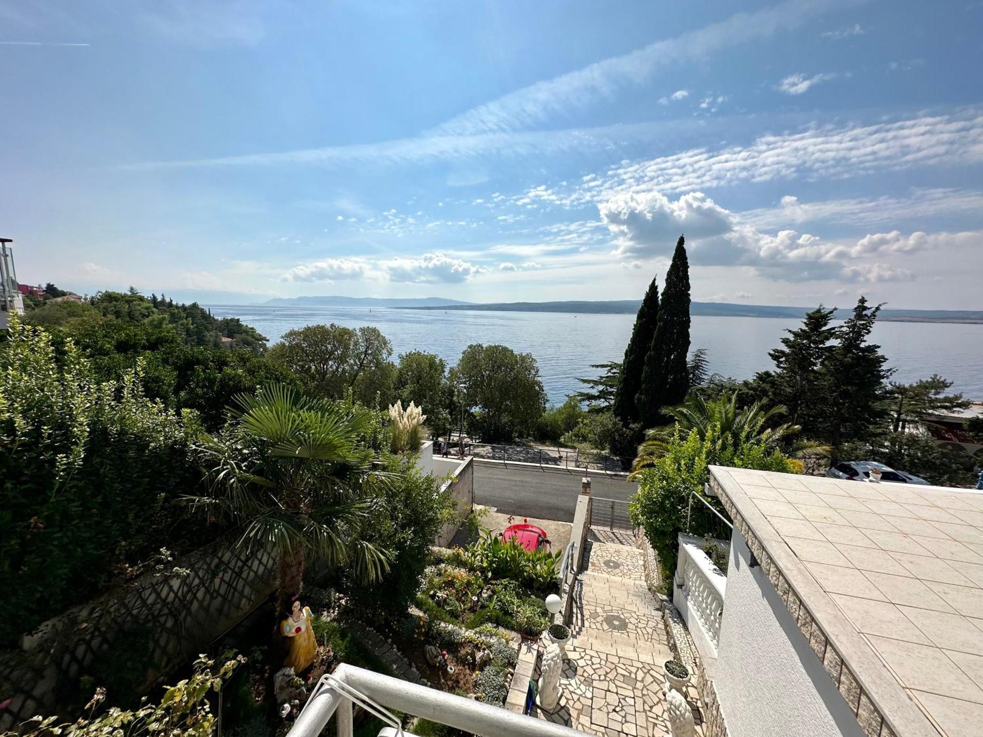 Apartmani Loki Dramalj Esterno foto