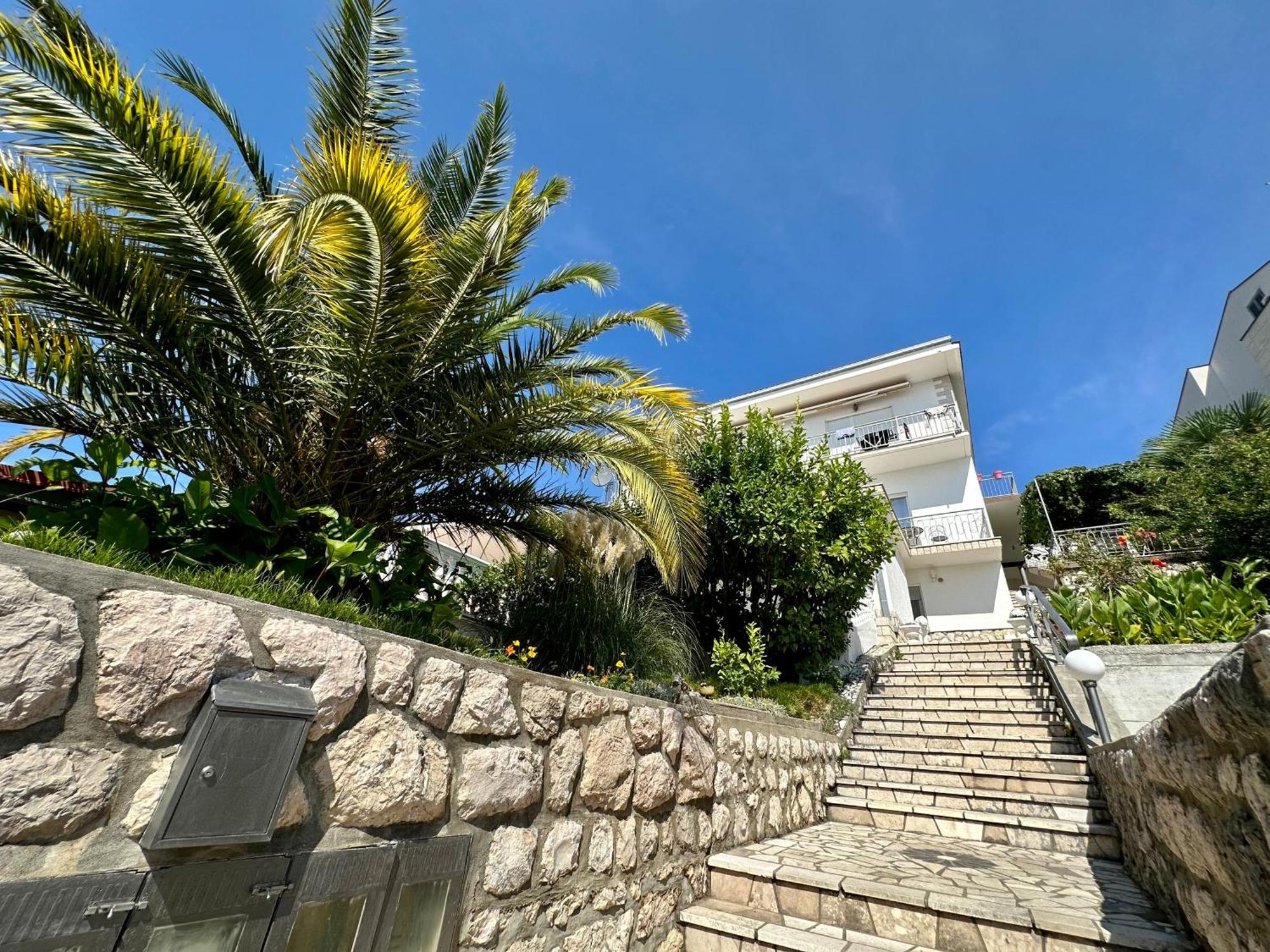 Apartmani Loki Dramalj Esterno foto